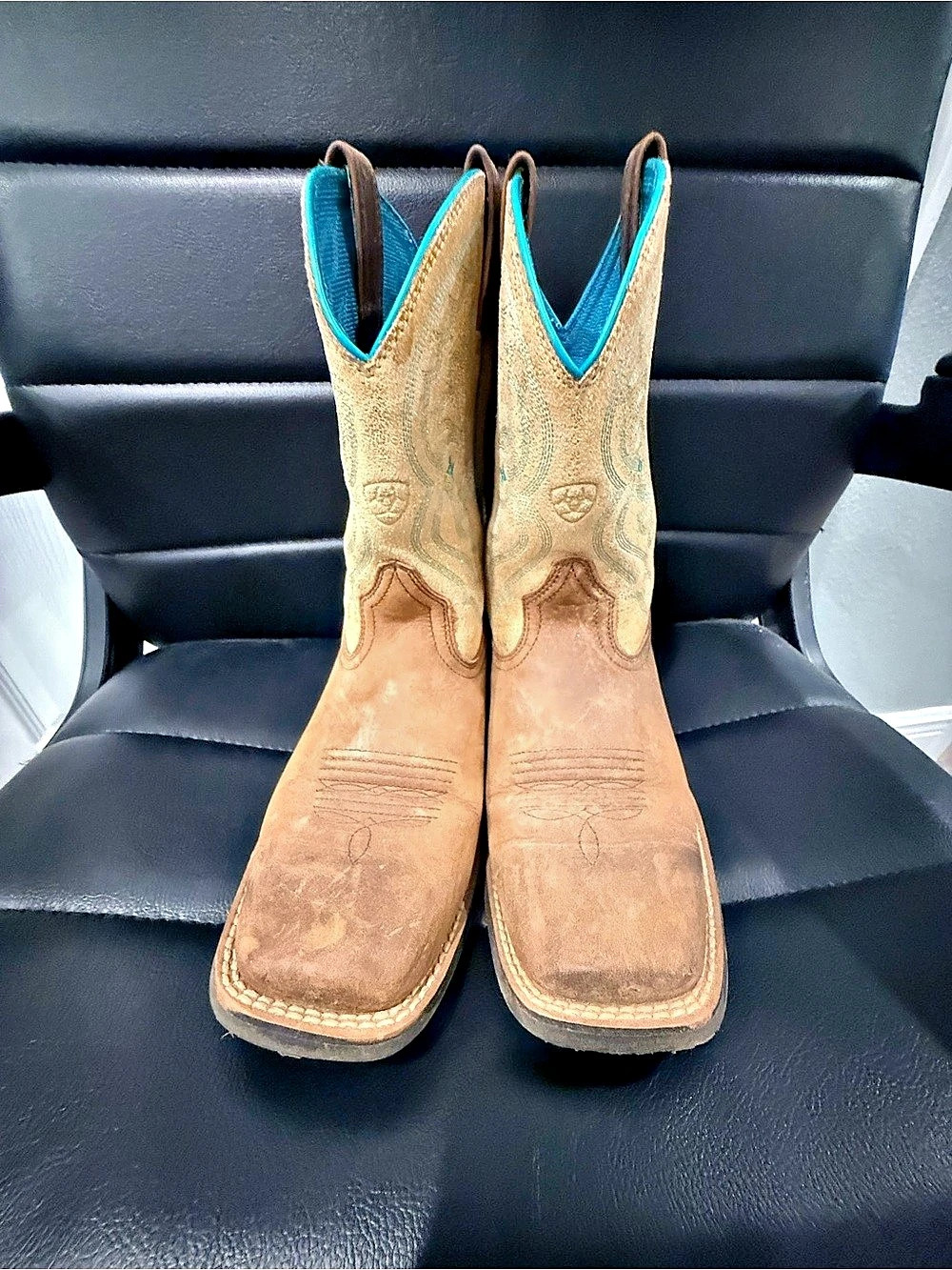 Ariat Women's Round Up Wide Square Toe Western Boots Round Up Wide Square Toe